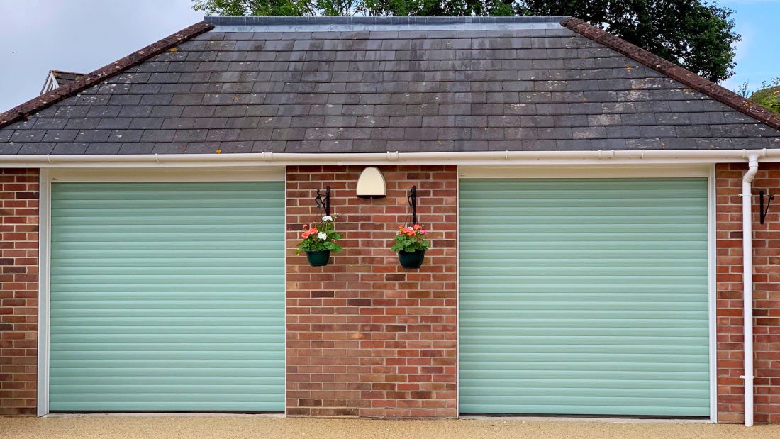 Factors to consider when choosing the right electric garage door