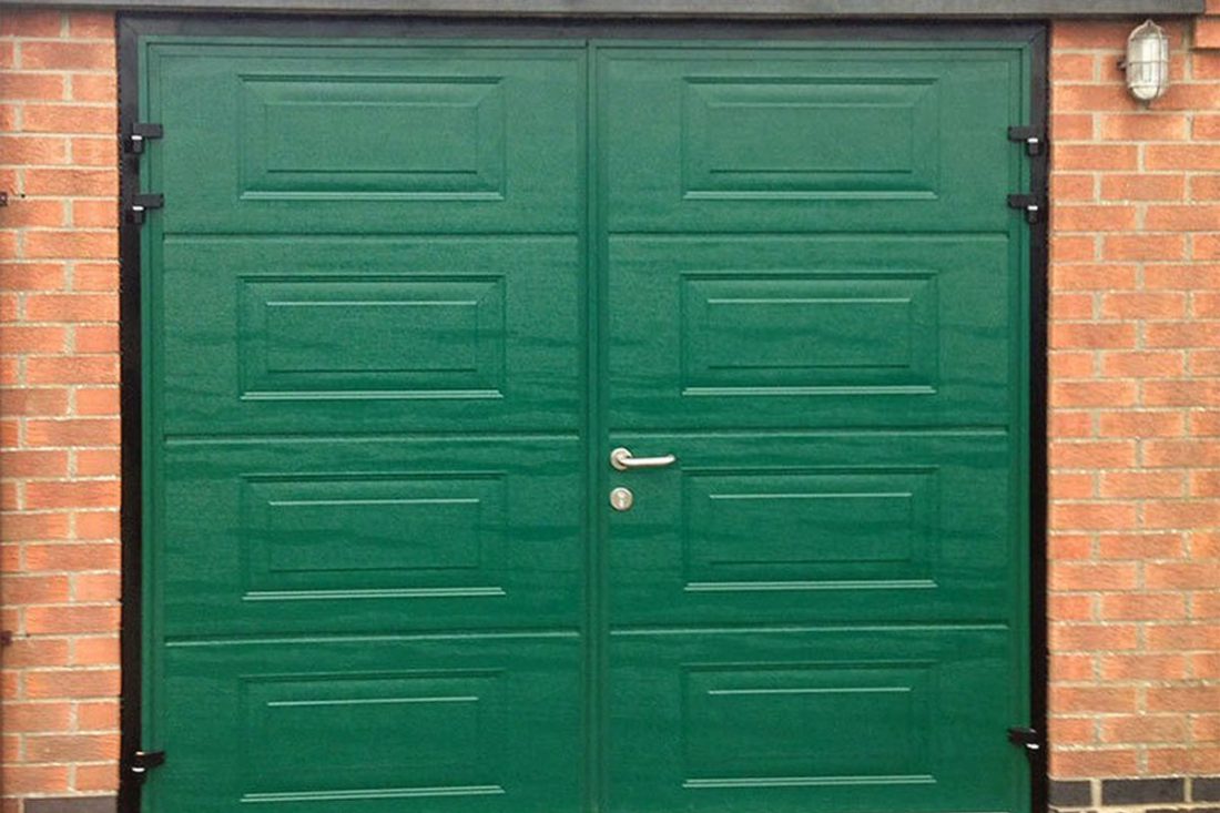 Unlocking Convenience: Exploring the Benefits of Side-Hinged Garage Doors