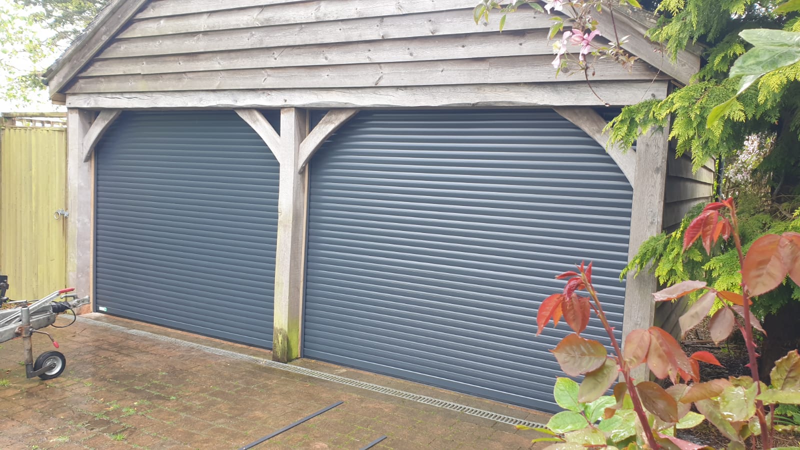 Troubleshooting Your Garage Door: Common Issues and Quick Fixes | Skandoor